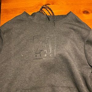 mens M hoodie